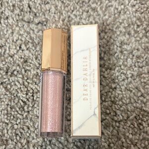Muse Sparkling Pink Lip Gloss with Gold Cap